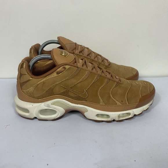 Nike TNs Air Max Plus Brown Suede Sneakers Mens Size US9.5 AH9897-201 - Picture 8 of 8